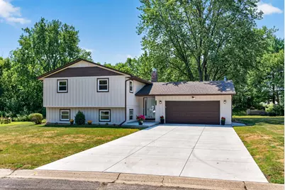 460 Hawes Avenue, Vadnais Heights, MN 55127 - Photo 3