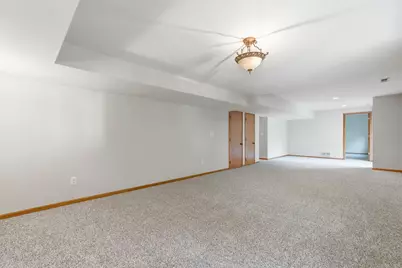 8819 Rainier Court, Woodbury, MN 55125 - Photo 21