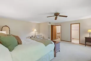 8819 Rainier Ct, Woodbury, MN 55125 - Photo 13
