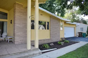 304 Independence Ave S, Clarks Grove, MN 56016 - Photo 9