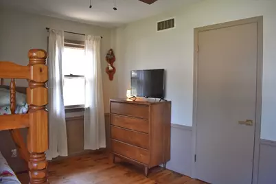 304 Independence Avenue S, Clarks Grove, MN 56016 - Photo 35