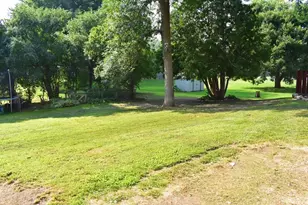 304 Independence Ave S, Clarks Grove, MN 56016 - Photo 63