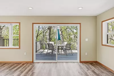 71 B Street, Saint Paul, MN 55106 - Photo 9
