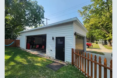 401 W Main Street, Pipestone, MN 56164 - Photo 11