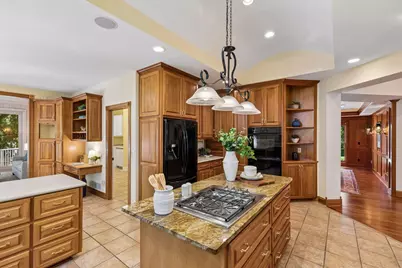 1959 Pine Ridge Drive, West Saint Paul, MN 55118 - Photo 15