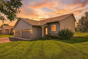 2218 Downing Ave, Shakopee, MN 55379 - Photo 1