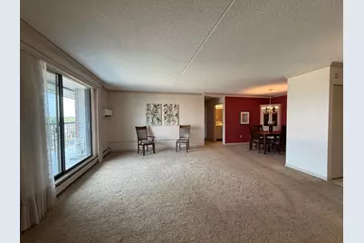 2601 Kenzie Terrace #528, Saint Anthony, MN 55418 - Photo 9