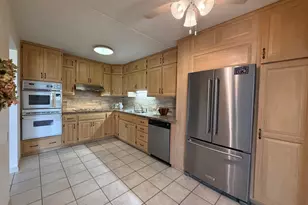 2601 Kenzie Terrace, Saint Anthony, MN 55418 - Photo 3