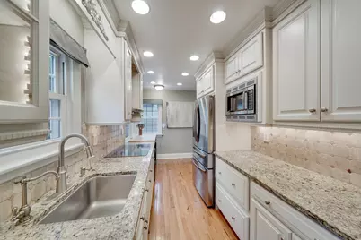 3982 Brunswick Avenue S, Saint Louis Park, MN 55416 - Photo 11
