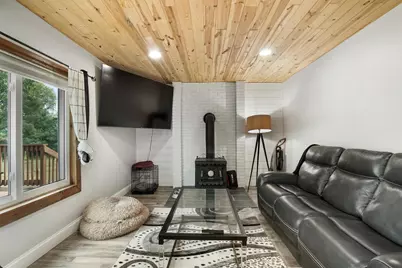 2477 Brenner Avenue E, Maplewood, MN 55109 - Photo 13