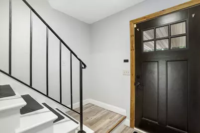 2477 Brenner Avenue E, Maplewood, MN 55109 - Photo 3