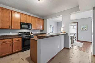 1952 Commonwealth Blvd, Chanhassen, MN 55317 - Photo 13
