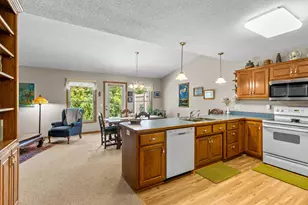 10968 Kirby Blvd, Chisago City, MN 55013 - Photo 9