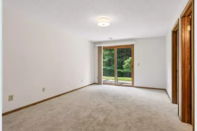 2002 Mesabi Avenue E, Maplewood, MN 55109 - Photo 15