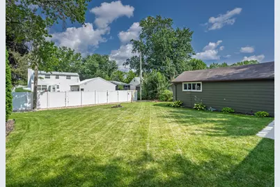 1360 9th Avenue SE, Rochester, MN 55904 - Photo 5