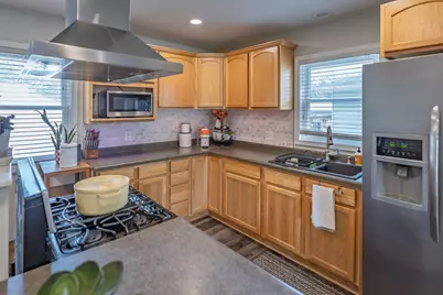 1360 9th Avenue SE, Rochester, MN 55904 - Photo 9