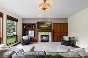 1752 Carriage Dr, Victoria, MN 55386 - Photo 9