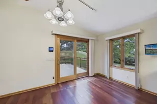 2742 Hilltop Ct, North Saint Paul, MN 55109 - Photo 5
