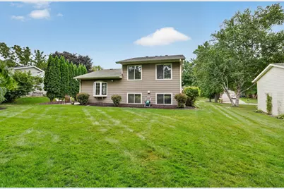 8412 Hiawatha Avenue, Eden Prairie, MN 55347 - Photo 21