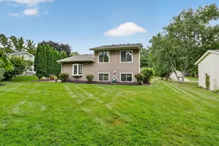 8412 Hiawatha Ave, Eden Prairie, MN 55347 - Photo 21