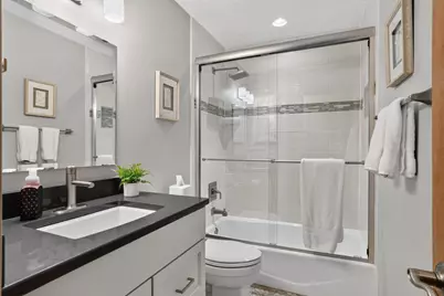 8412 Hiawatha Avenue, Eden Prairie, MN 55347 - Photo 11