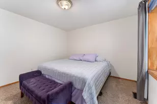 1517 Deerwood Bend, Eagan, MN 55122 - Photo 29