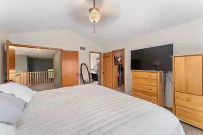 1517 Deerwood Bend, Eagan, MN 55122 - Photo 37
