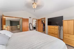 1517 Deerwood Bend, Eagan, MN 55122 - Photo 37