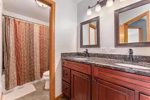 1517 Deerwood Bend, Eagan, MN 55122 - Photo 31