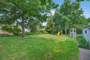 2093 Sherwood Ave, Saint Paul, MN 55119 - Photo 33