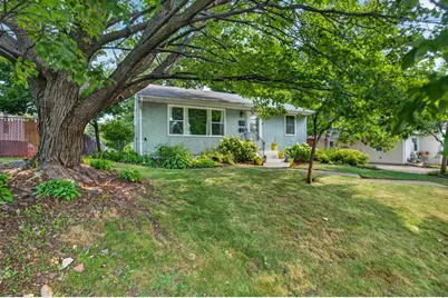 2093 Sherwood Avenue, Saint Paul, MN 55119 - Photo 29