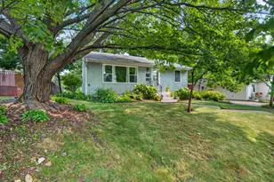 2093 Sherwood Ave, Saint Paul, MN 55119 - Photo 29