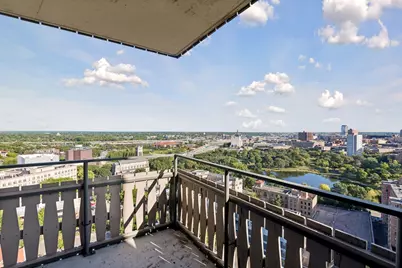 400 Groveland Avenue #1912, Minneapolis, MN 55403 - Photo 5