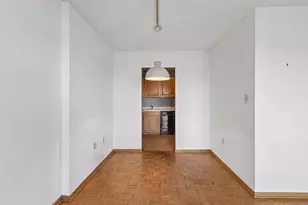 400 Groveland Ave, Minneapolis, MN 55403 - Photo 11