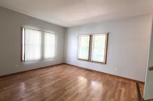675 Otsego St, Saint Paul, MN 55101 - Photo 9