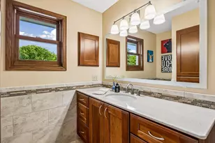 210 Piedmont Ct, Chanhassen, MN 55317 - Photo 47
