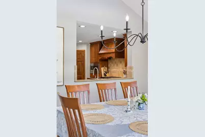210 Piedmont Court, Chanhassen, MN 55317 - Photo 25