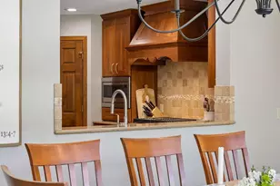 210 Piedmont Ct, Chanhassen, MN 55317 - Photo 25