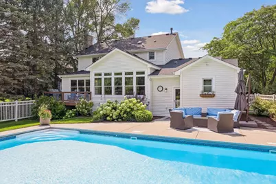 210 Piedmont Court, Chanhassen, MN 55317 - Photo 3