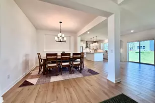18112 Hounds Dr, Lakeville, MN 55044 - Photo 3