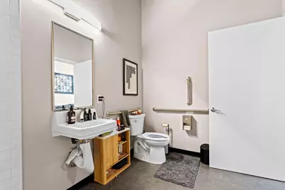 801 SE 9th Street #101, Minneapolis, MN 55414 - Photo 13