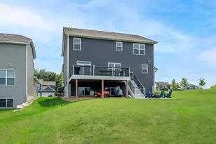 1723 August Dr, Shakopee, MN 55379 - Photo 63