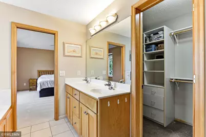6911 Cambridge Road, Shakopee, MN 55379 - Photo 29
