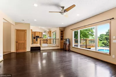 6911 Cambridge Road, Shakopee, MN 55379 - Photo 19