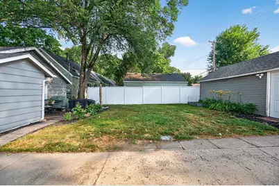 2733 Louisiana Avenue S, Saint Louis Park, MN 55426 - Photo 21
