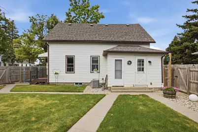 1502 2nd Avenue N, Moorhead, MN 56560 - Photo 1