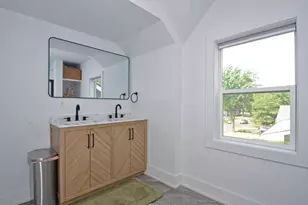 2479 14th Ave E, North Saint Paul, MN 55109 - Photo 17