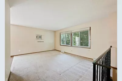 934 94th Avenue NE, Blaine, MN 55434 - Photo 9