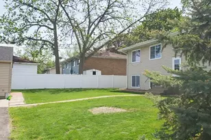 2740 Xylon Ave N, New Hope, MN 55427 - Photo 15