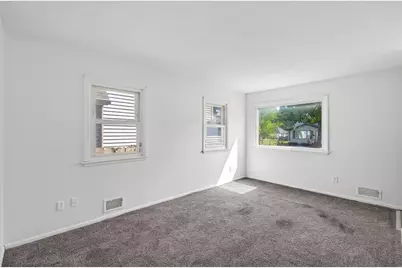 5115 Camden Avenue N, Minneapolis, MN 55430 - Photo 7